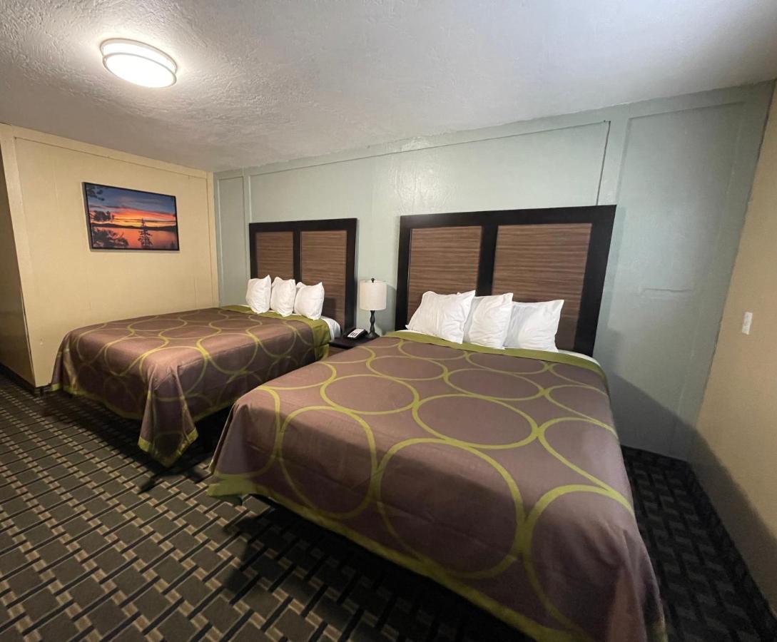 סאות' לייק טאהו Pinewood Inn מראה חיצוני תמונה