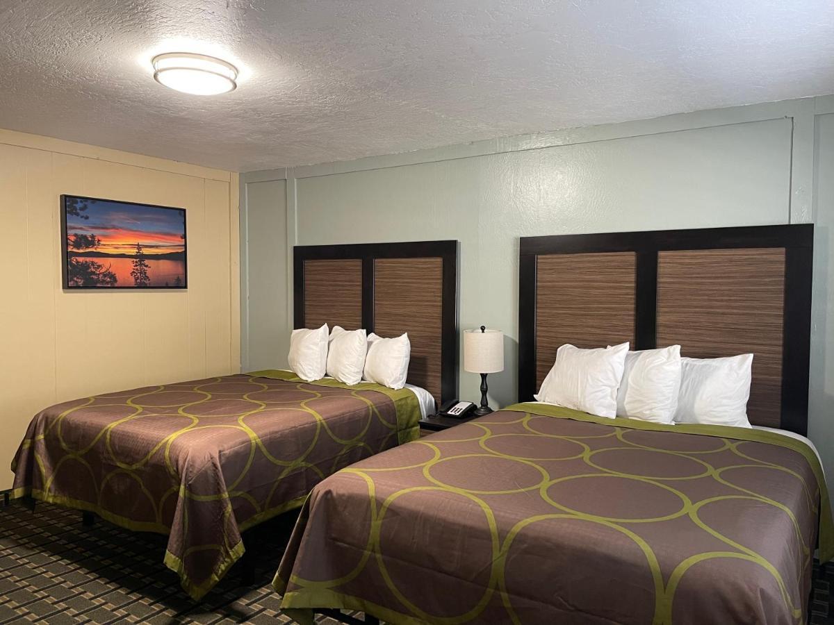 סאות' לייק טאהו Pinewood Inn מראה חיצוני תמונה