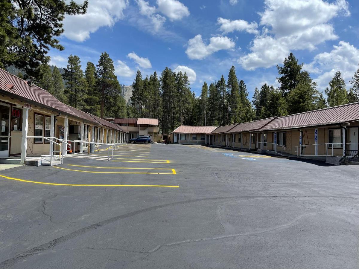 סאות' לייק טאהו Pinewood Inn מראה חיצוני תמונה